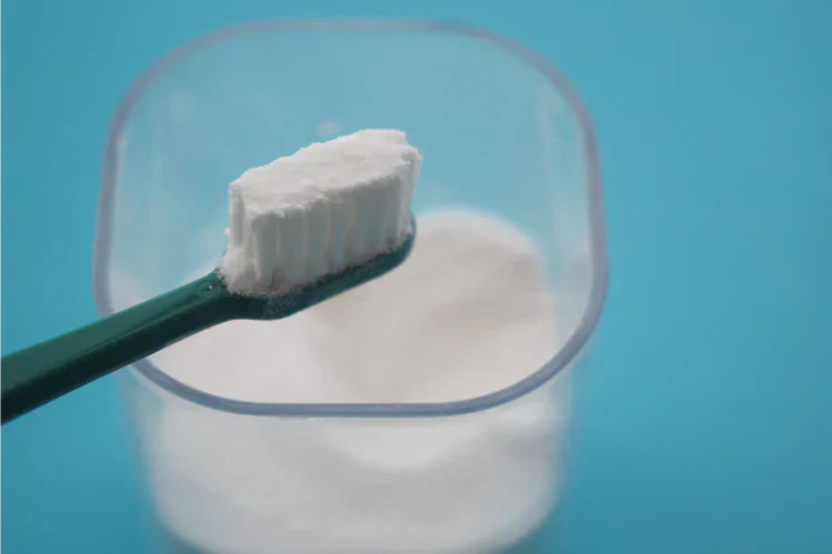 Bicarbonato di sodio per sbiancare i denti