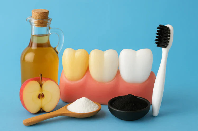 Come trasformare i denti in gialli in bianchi con lo sbiancamento fai da te, che include olio, carbone e bicarbonato di sodio.